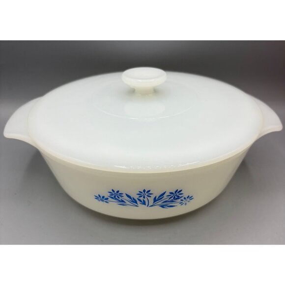 Fire King 1 Qt Vtg Corning Ware Blue Cornflower Round Casserole Lid Milk Glass - Picture 1 of 6
